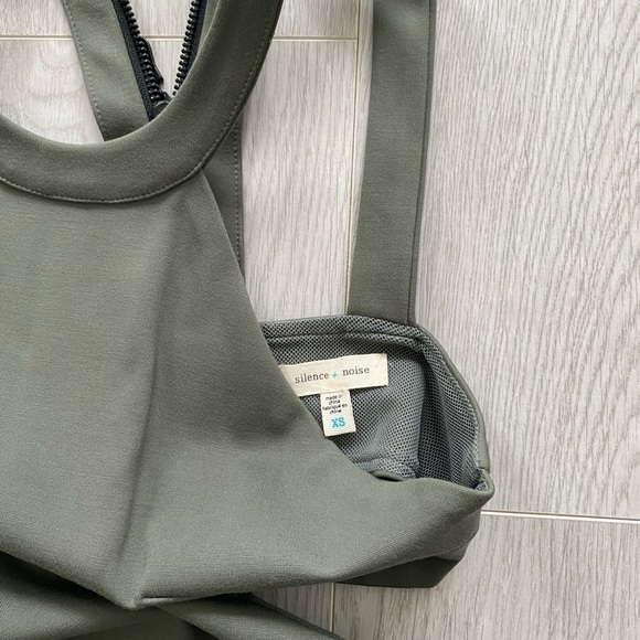 URBAN OUTFITTERS OLIVE GREEN MINI DRESS - Picture 3 of 4